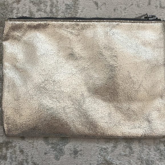 Circus by Sam Edelman Gokd Goal Digger Clutch Pouch w/Strap - Picture 6 of 8